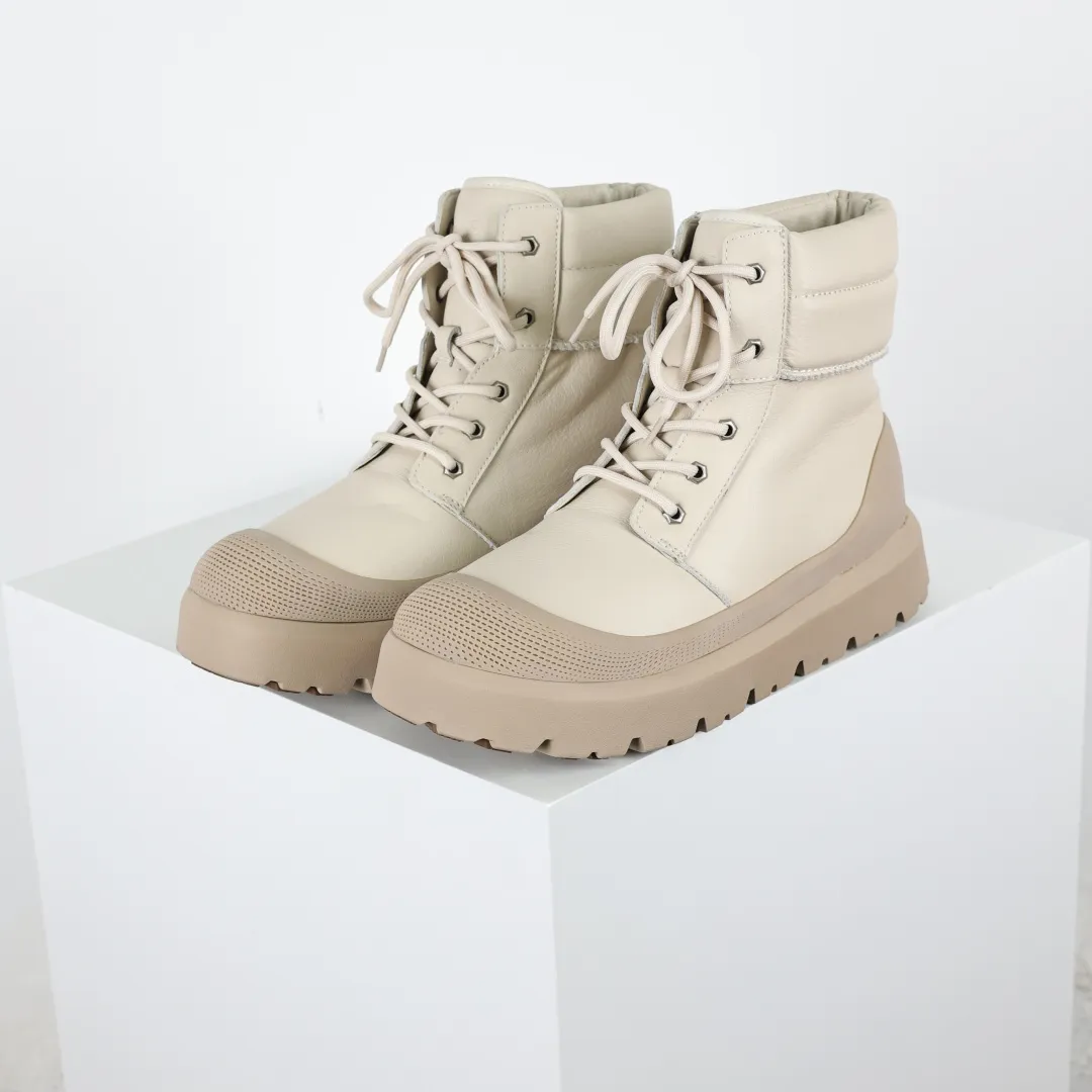 Copy price 💰720 Core recommendation Good price UGG sheepskin and fur integrated snow boots for men and women on the platform for foreign trade UGG Neumel Weather Hybrid men's high-top snow boots 1158208 Produced by the production line of a ten-year-old brand shoemaking factory, paying attention to every detail Longfeng A-grade genuine sheepskin and fur integrated products are completely manufactured in accordance with the ZP process. Size: 35 36 37 38 39 40 41 42 43 44 45